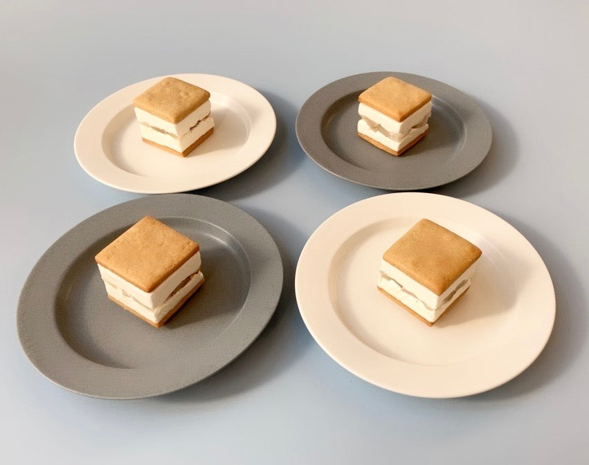 【冷凍配送】羽二重みたらしバターサンド（4個入）